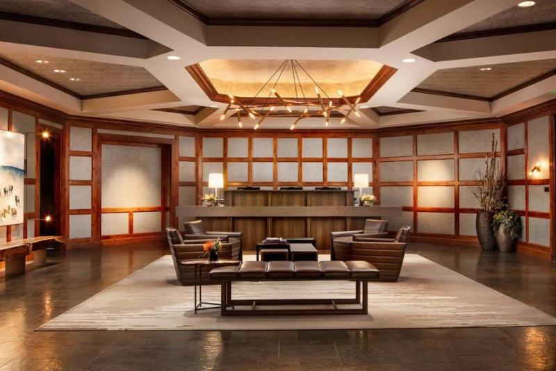 Platinum Vail Ritz-Carlton 3 Bedroom Mountain Residence Just One Block From The Eagle Bahn Gondola